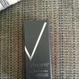 Venofye eye tightening serum